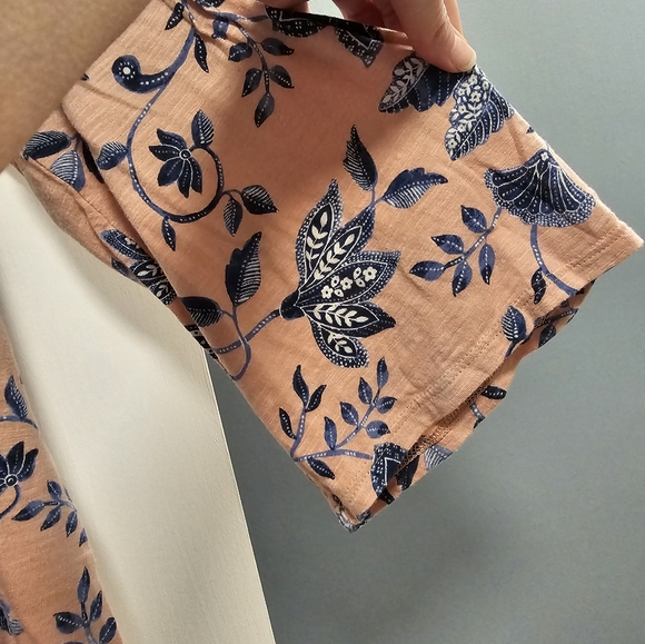 J. Jill flowered top - Picture 2 of 7